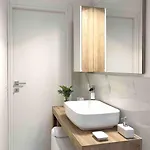 Casa Eden, Molinette Metro
